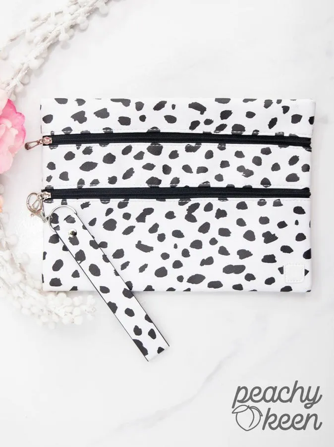 Double Zipper Wristlet Versi Bag