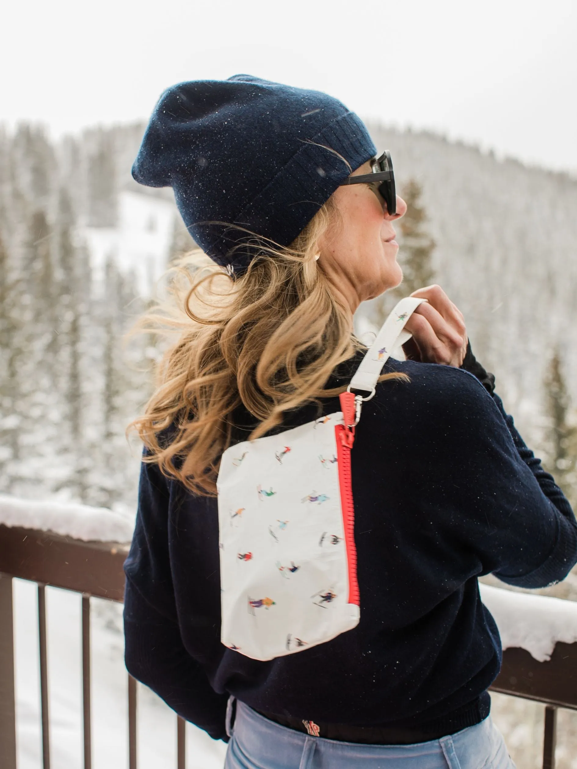 Zip Wristlet in Dancing Skiers with Red Zipper